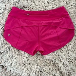 🍋💛✨ EUC Lululemon Sonic Pink Speed Up Shorts 2.5”